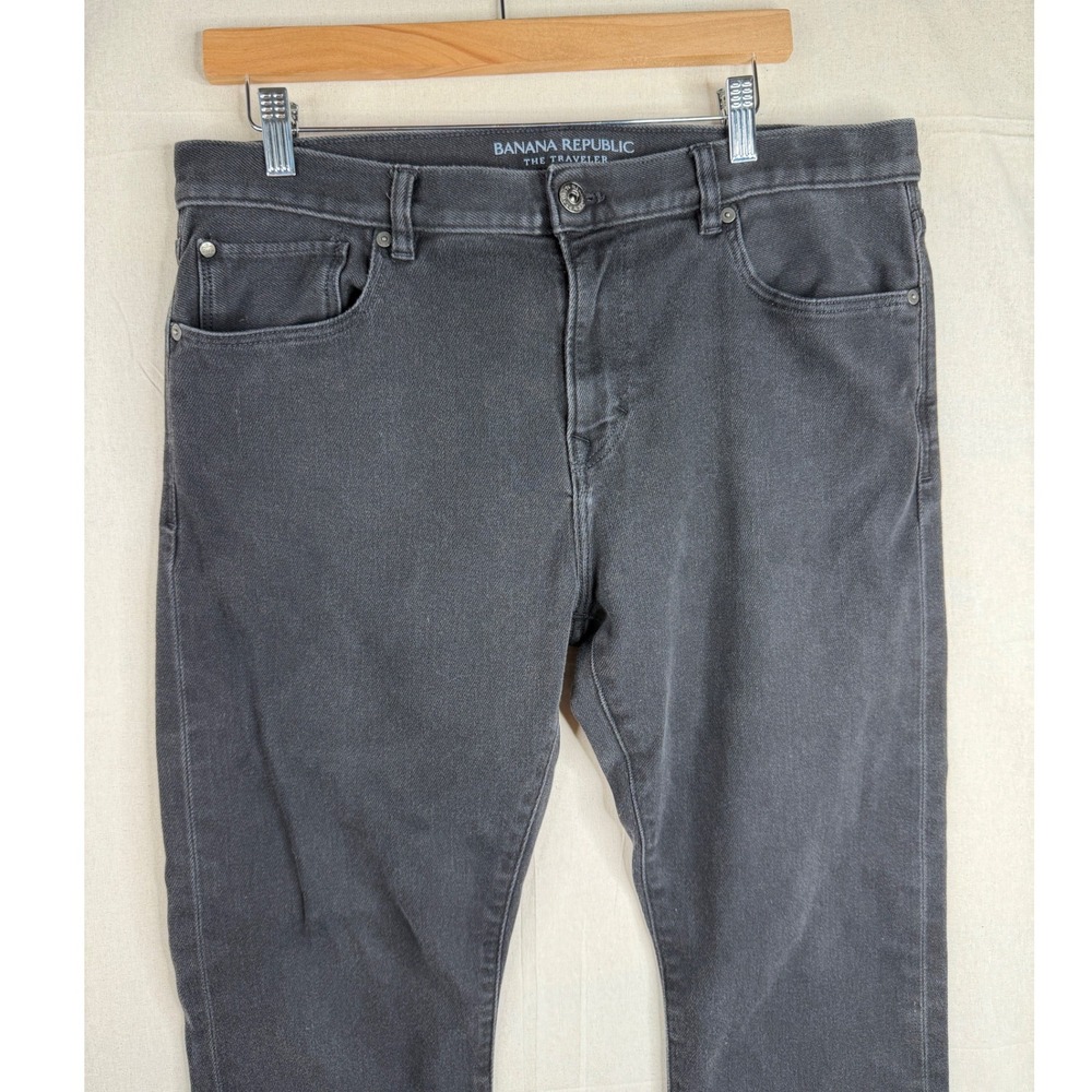 Banana Republic The Traveler Slim Fit Jeans size 35x30 Black - Picture 6 of 7